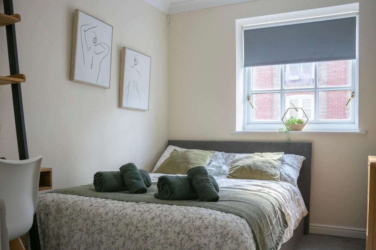 Lovely 3-Bedroom Apartment In Colchester Ngoại thất bức ảnh