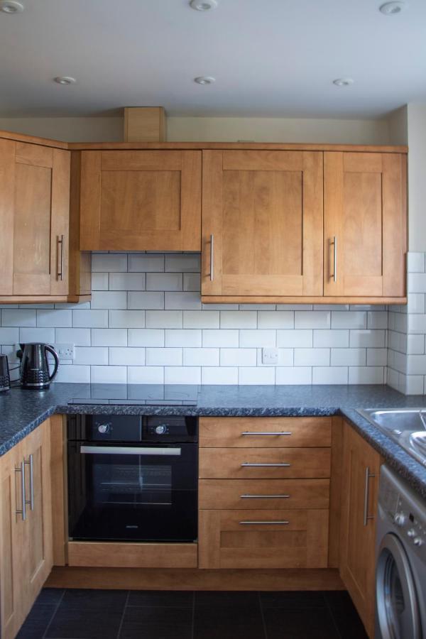 Lovely 3-Bedroom Apartment In Colchester Ngoại thất bức ảnh