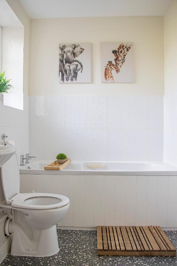Lovely 3-Bedroom Apartment In Colchester Ngoại thất bức ảnh