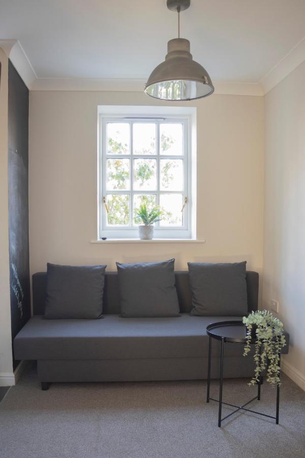 Lovely 3-Bedroom Apartment In Colchester Ngoại thất bức ảnh
